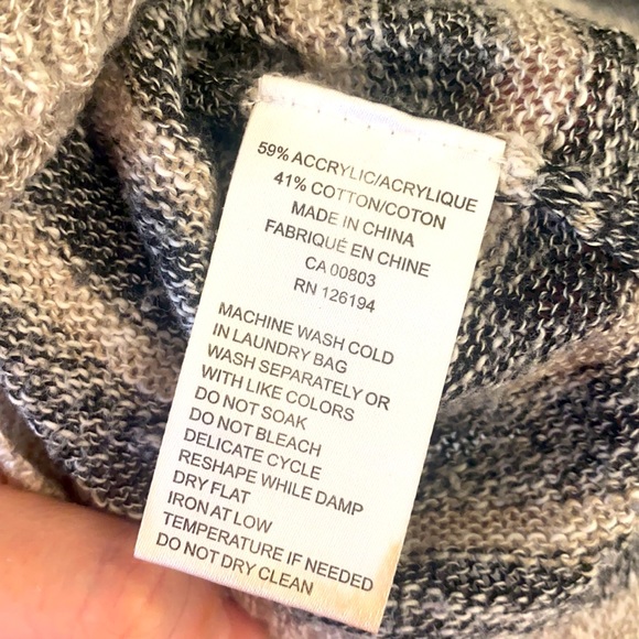 Jana Sweater - Picture 5 of 6